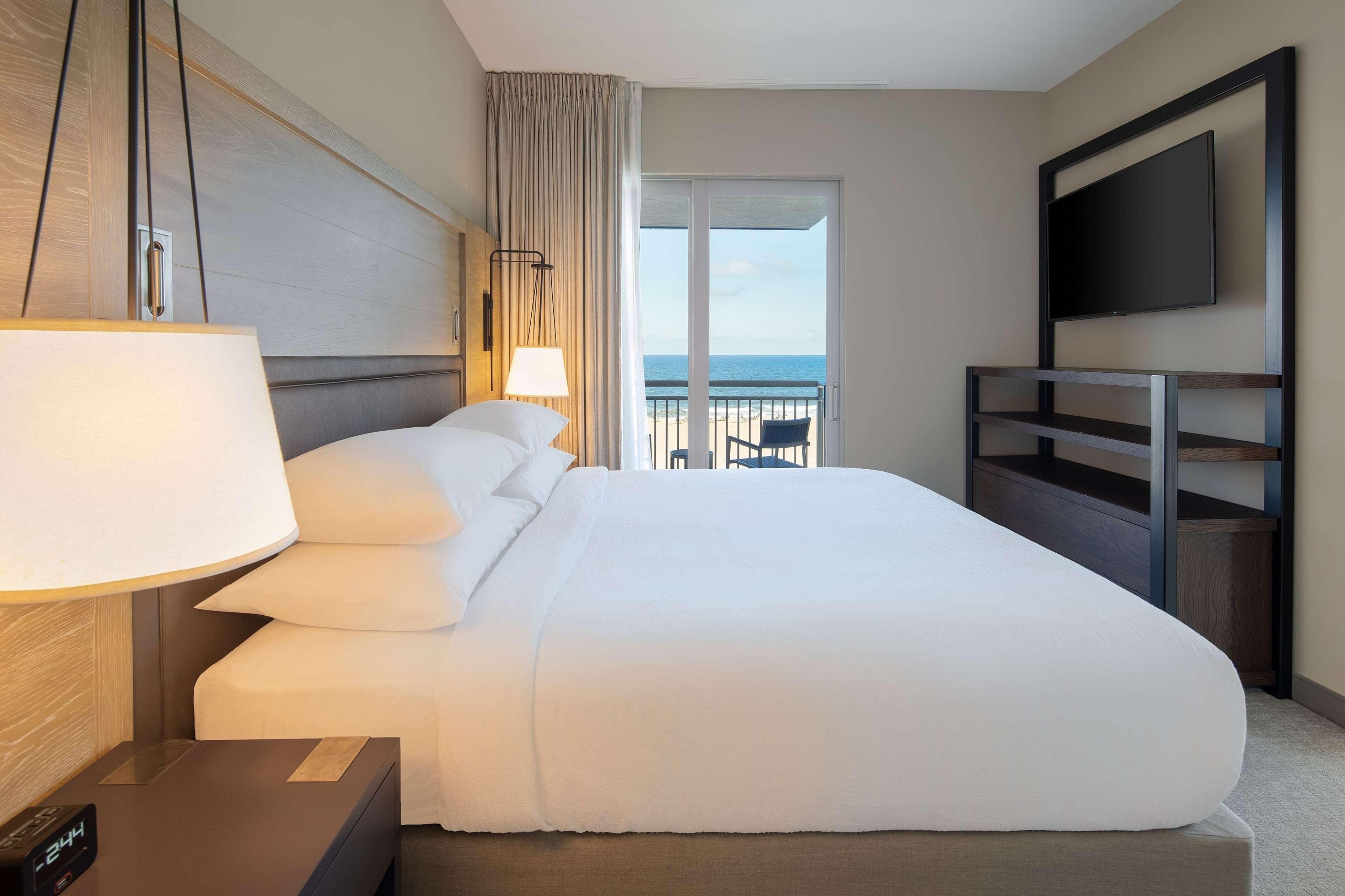 Embassy Suites St Augustine Beach Oceanfront Resort Сент Августин Екстериор снимка