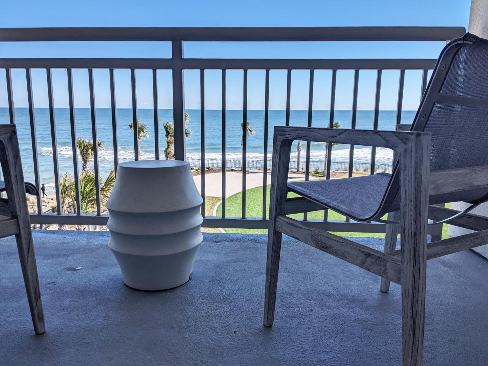 Embassy Suites St Augustine Beach Oceanfront Resort Сент Августин Екстериор снимка